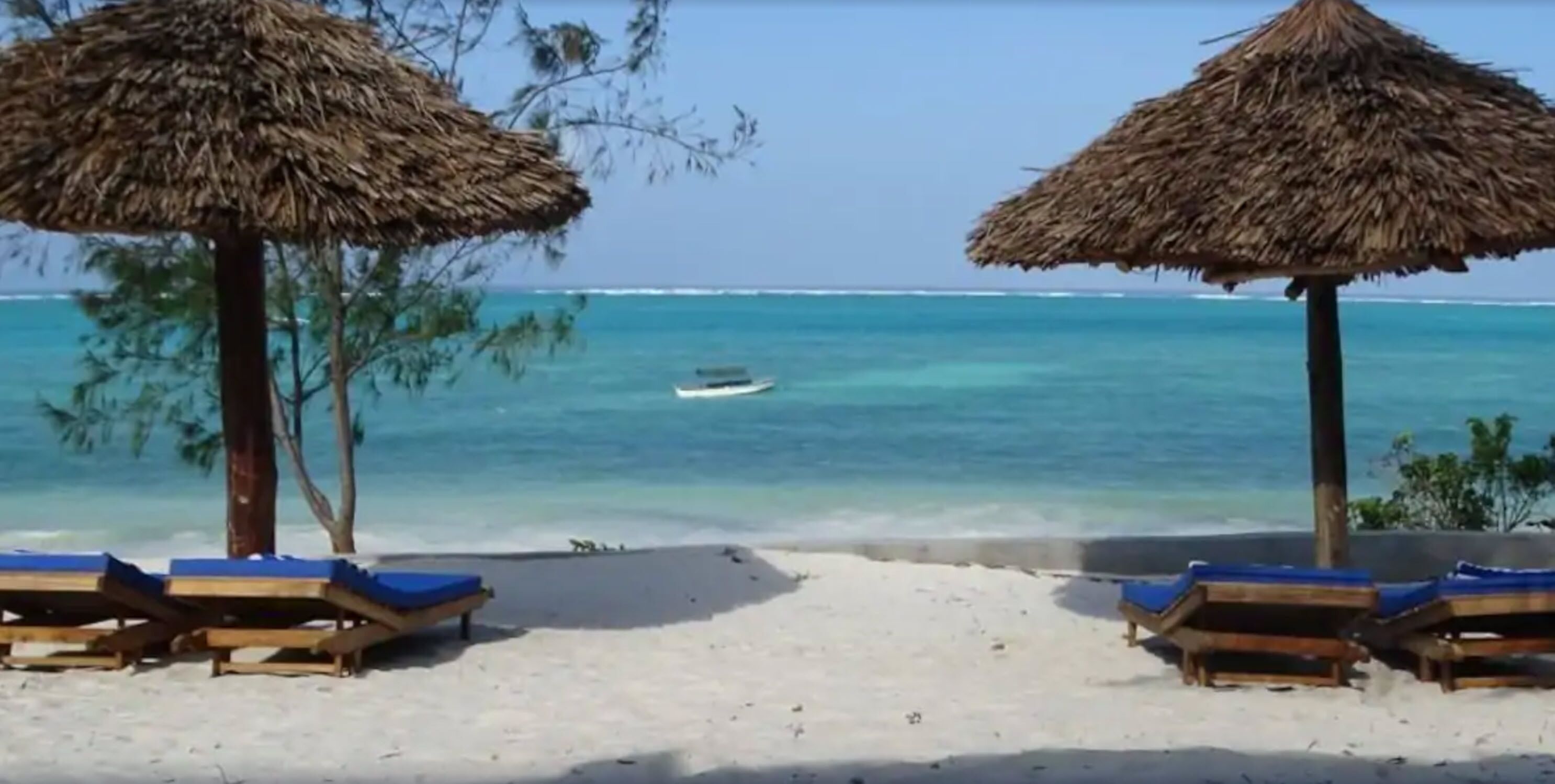 Kusini Beach Villas