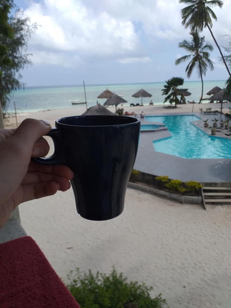 Smiles Beach Hotel