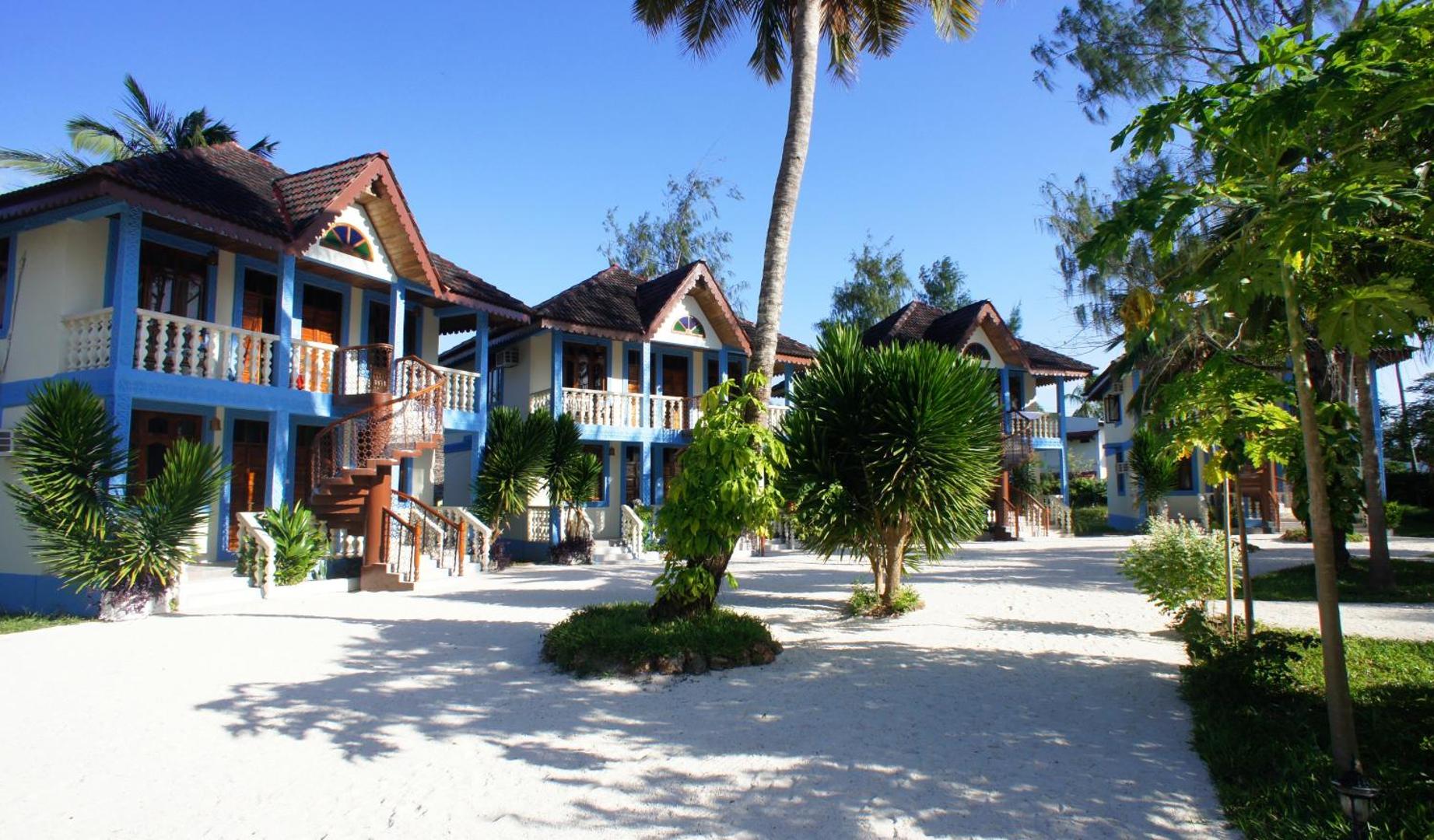 Smiles Beach Hotel