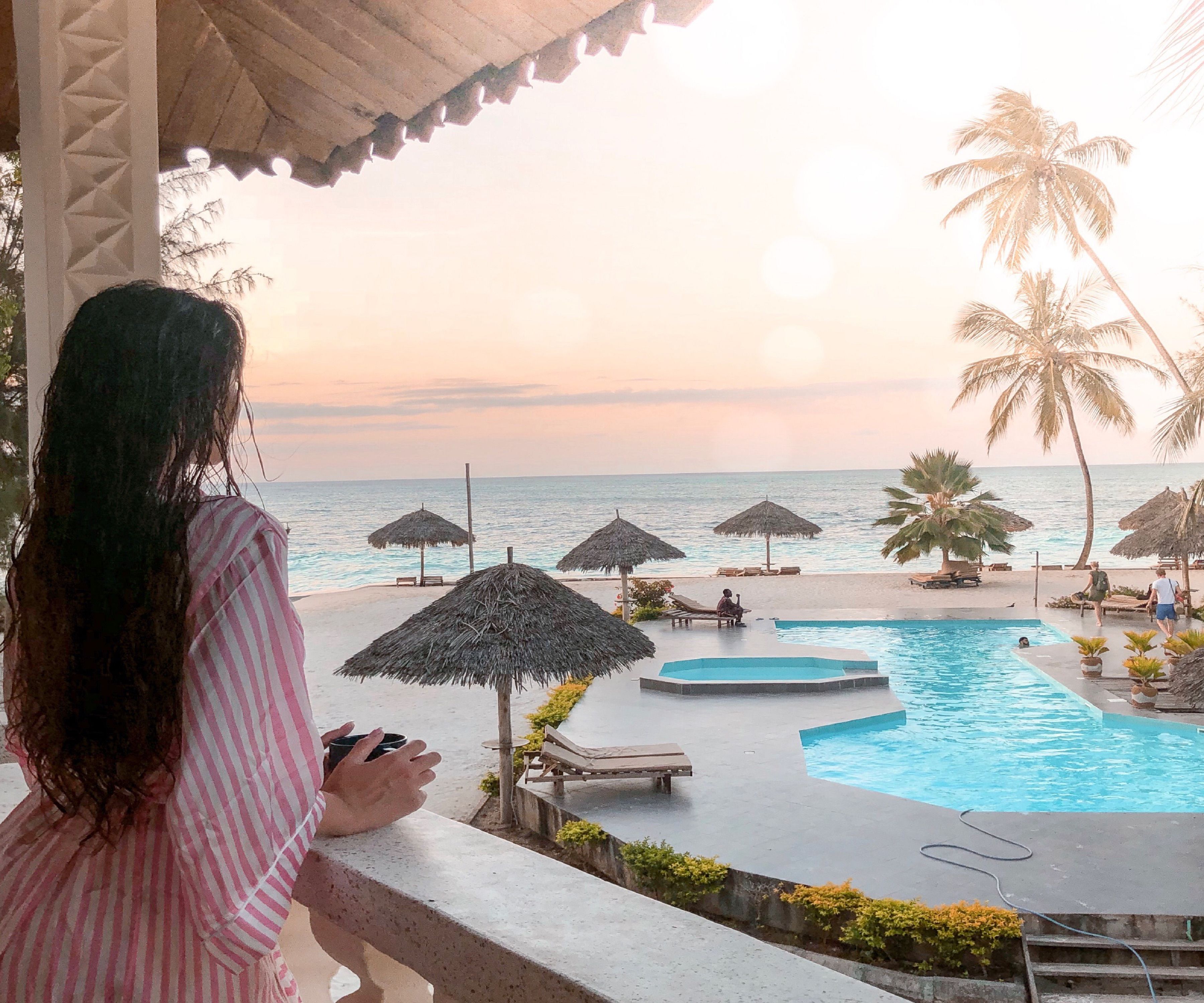 Smiles Beach Hotel