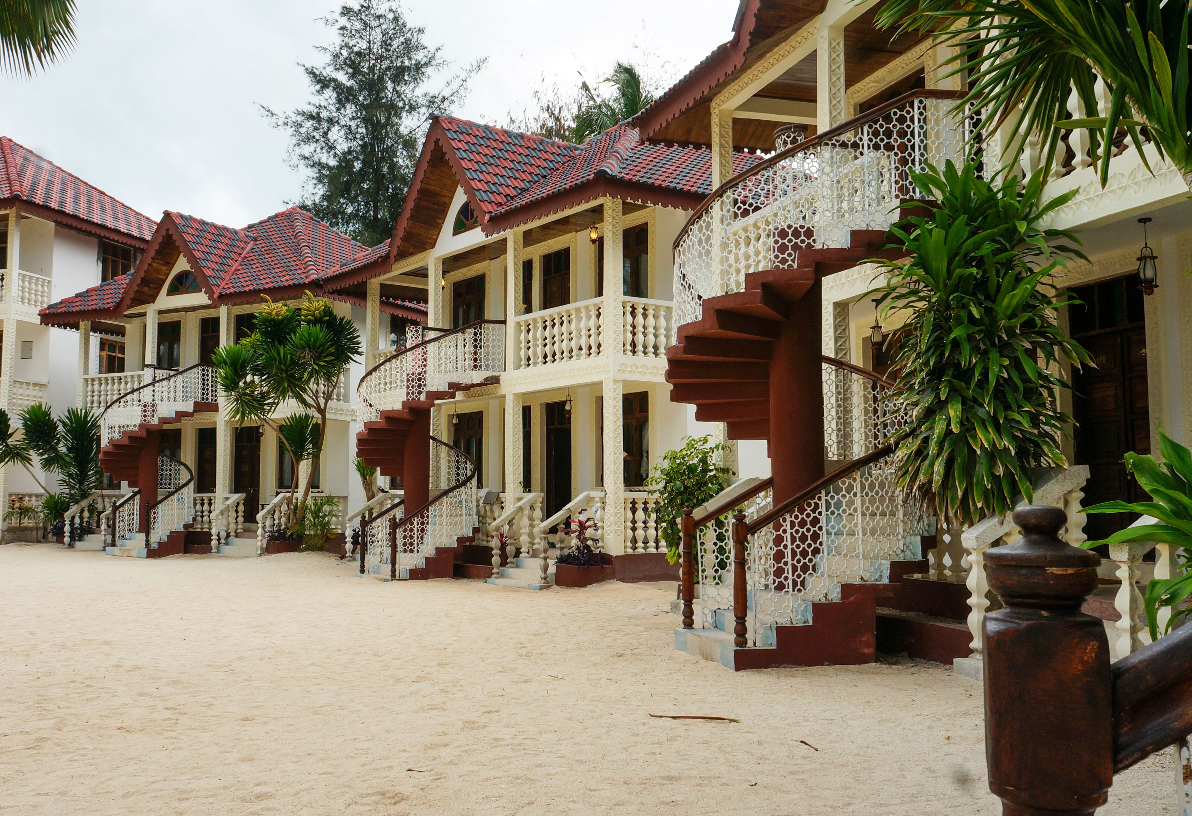 Smiles Beach Hotel