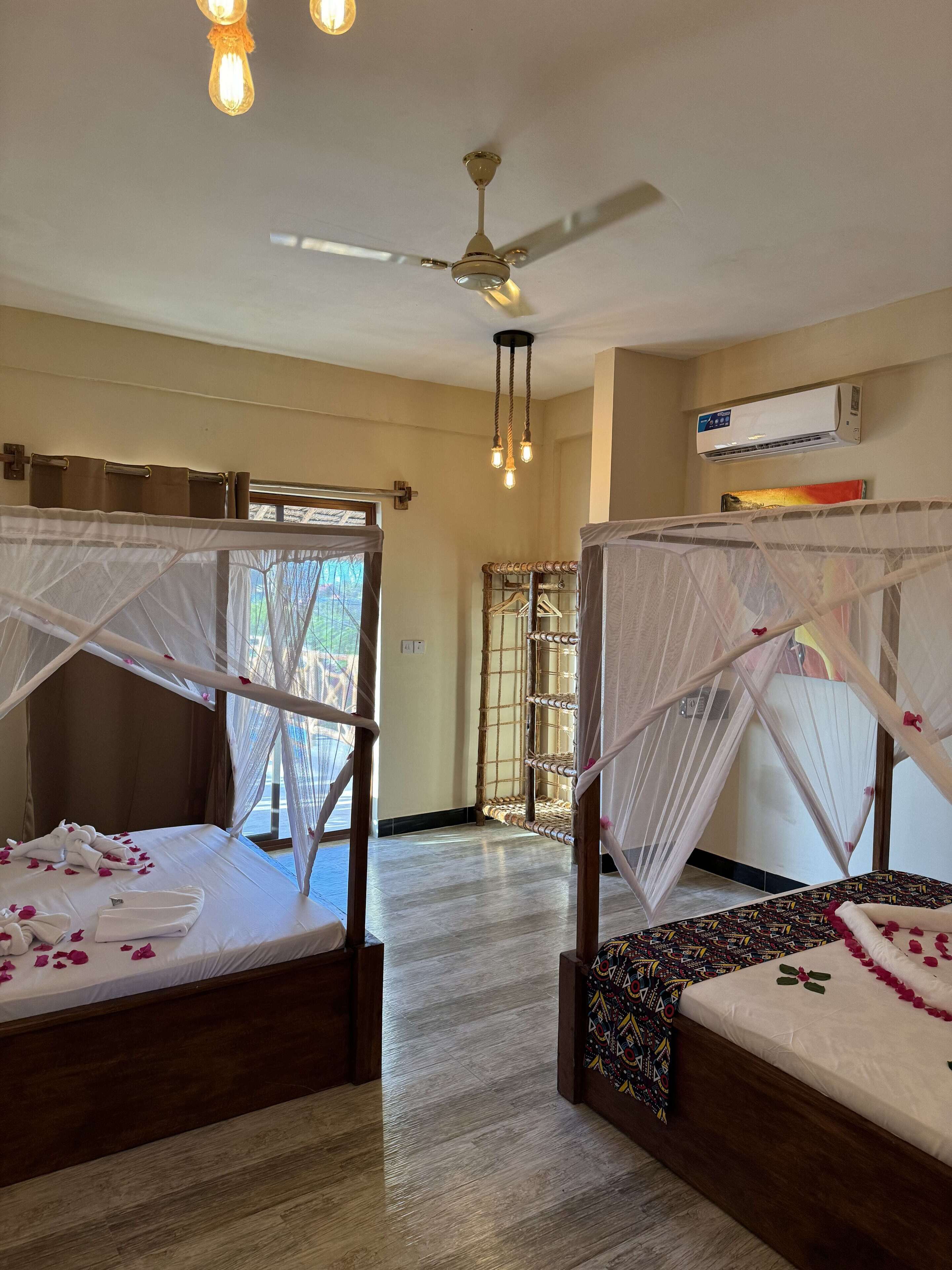 Villa Peace And Color