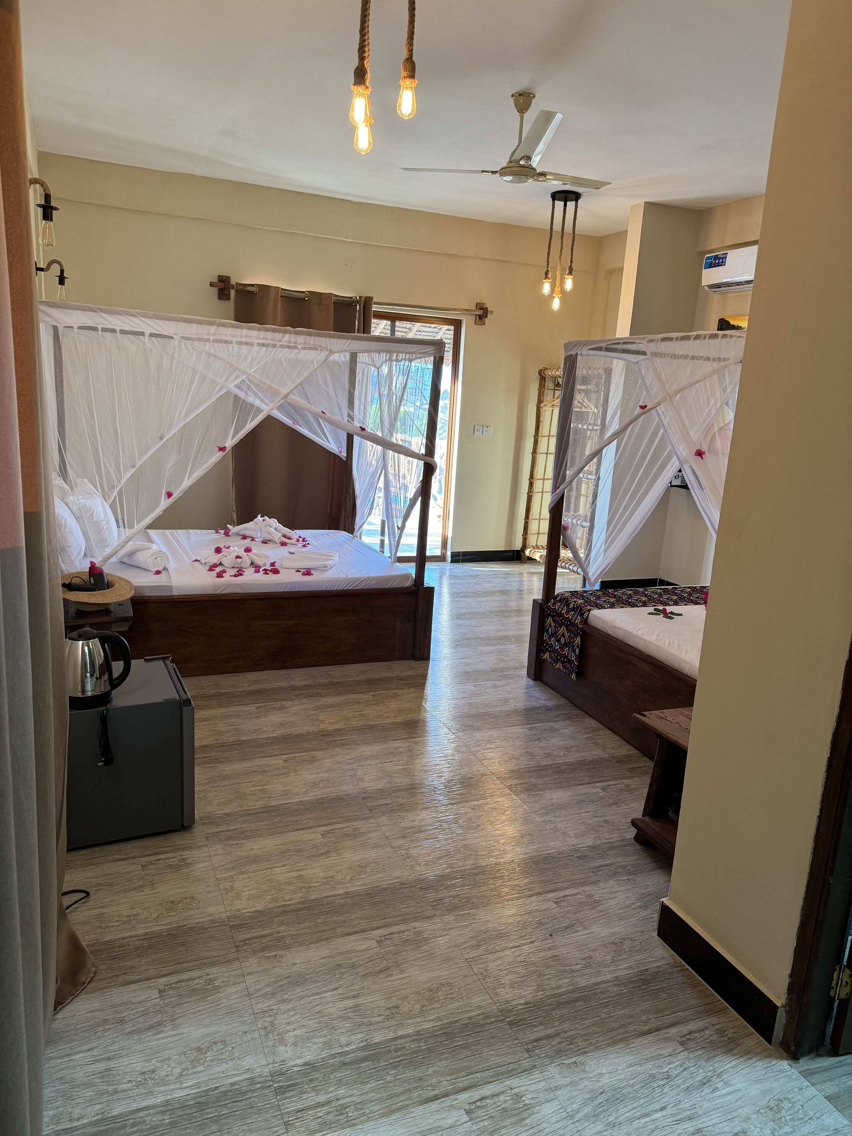 Villa Peace And Color