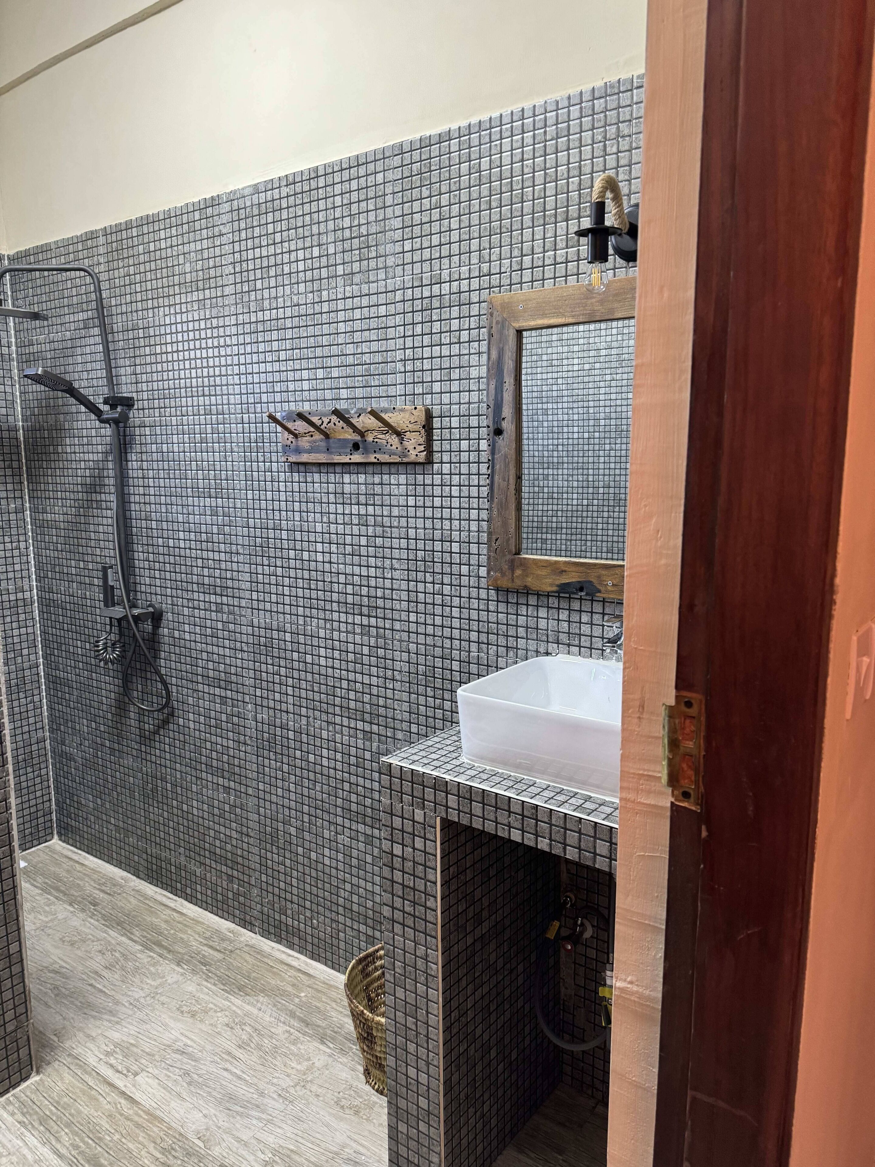 Villa Peace And Color