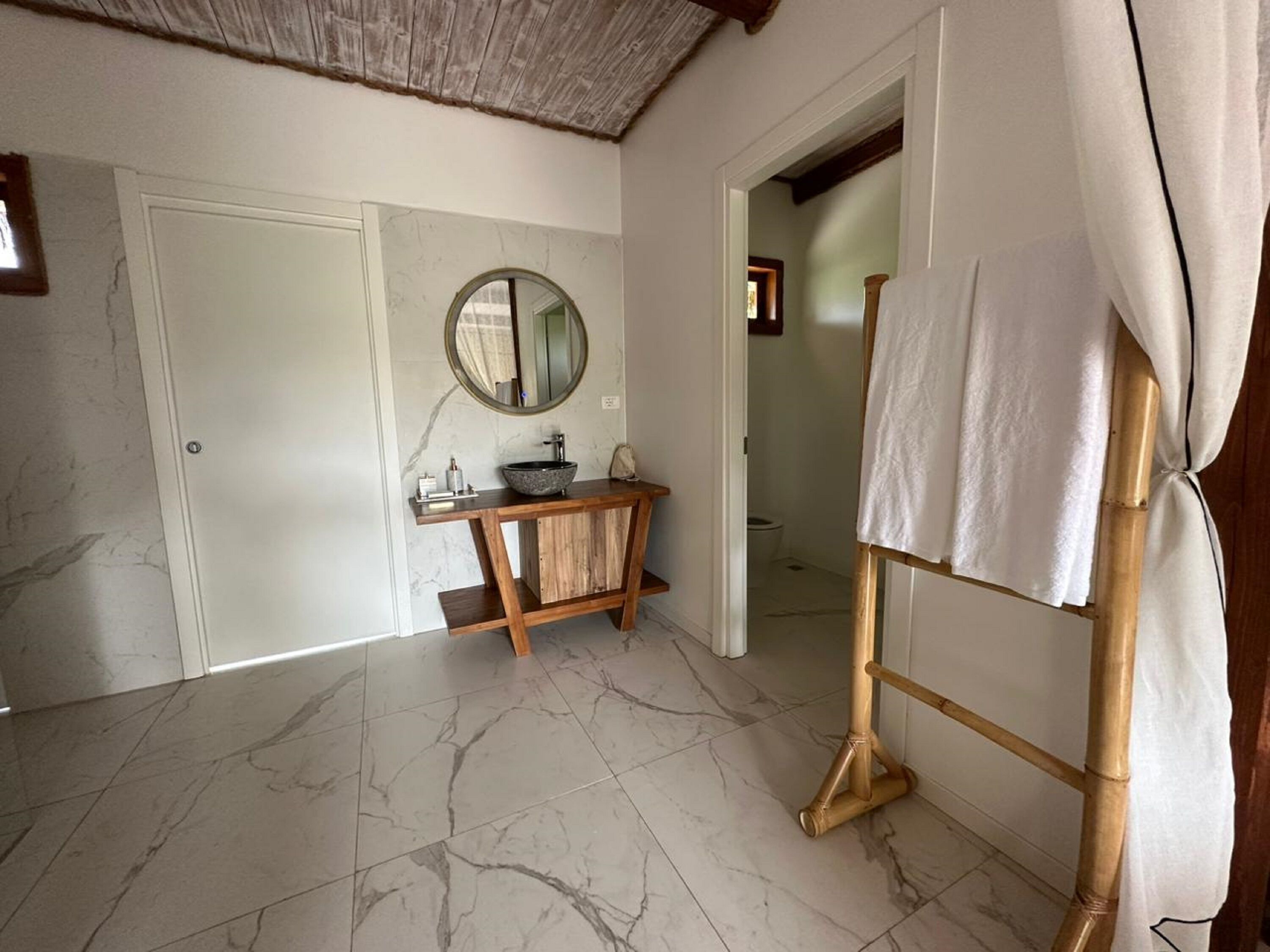 Sensations Eco Chic Hotel