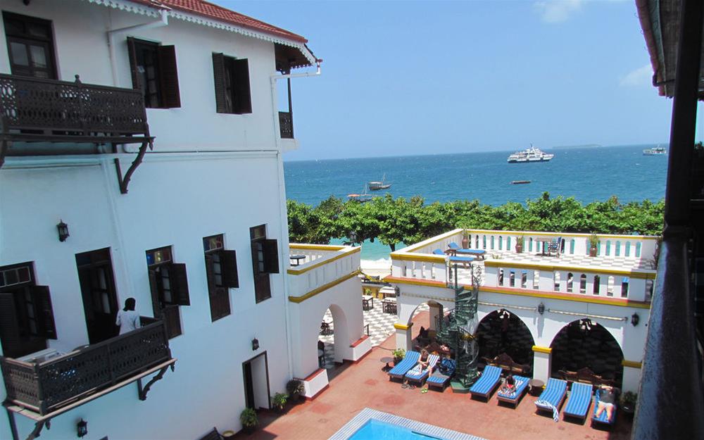 Tembo House Hotel & Apartments