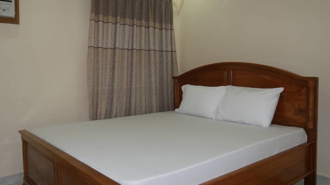 Venice Hotel And Apartment