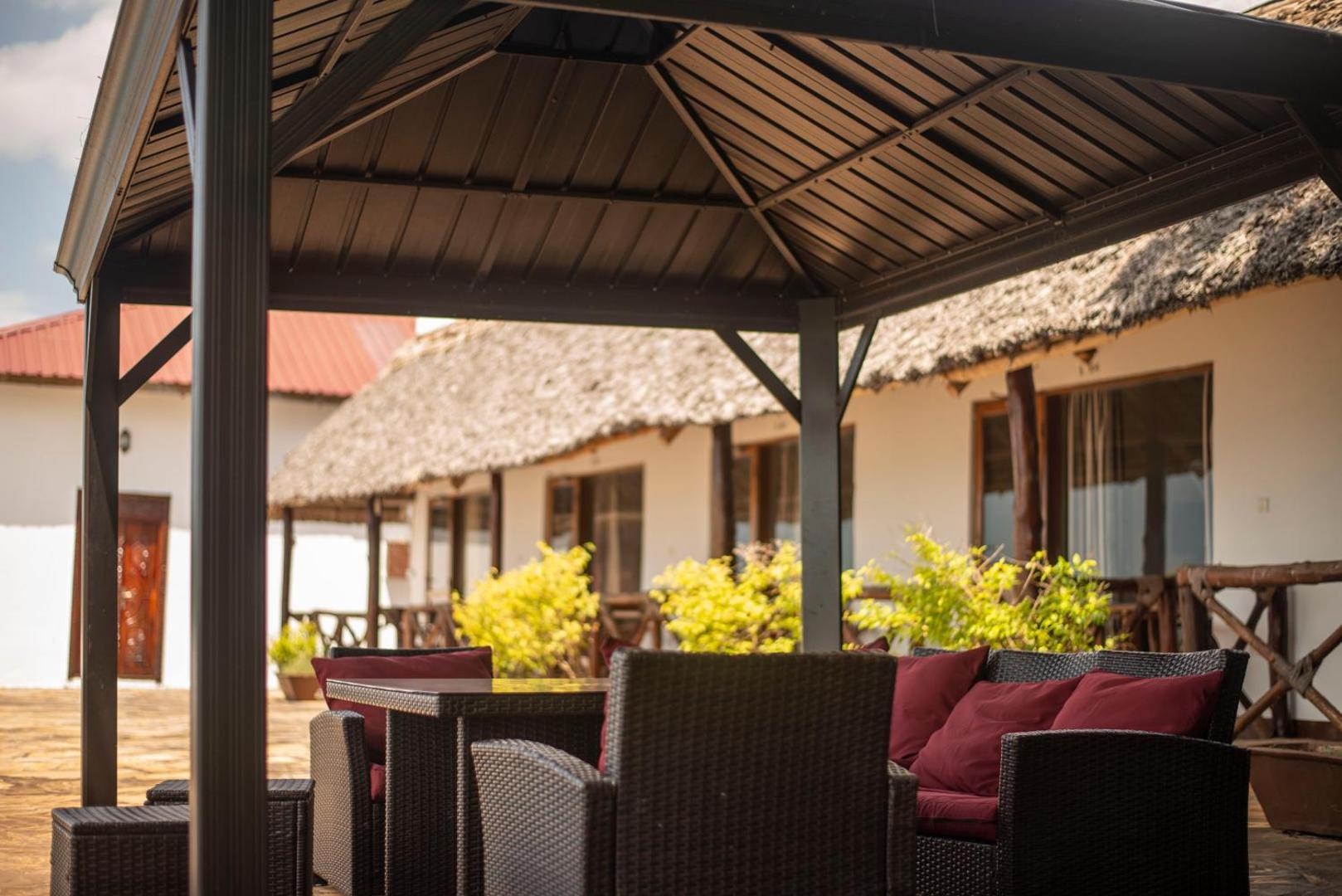Sea View Hotel Mazizini