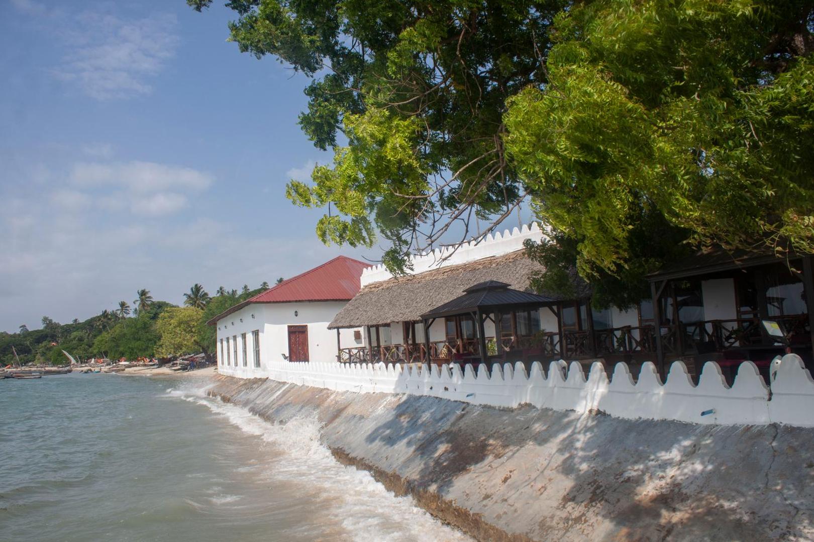Sea View Hotel Mazizini