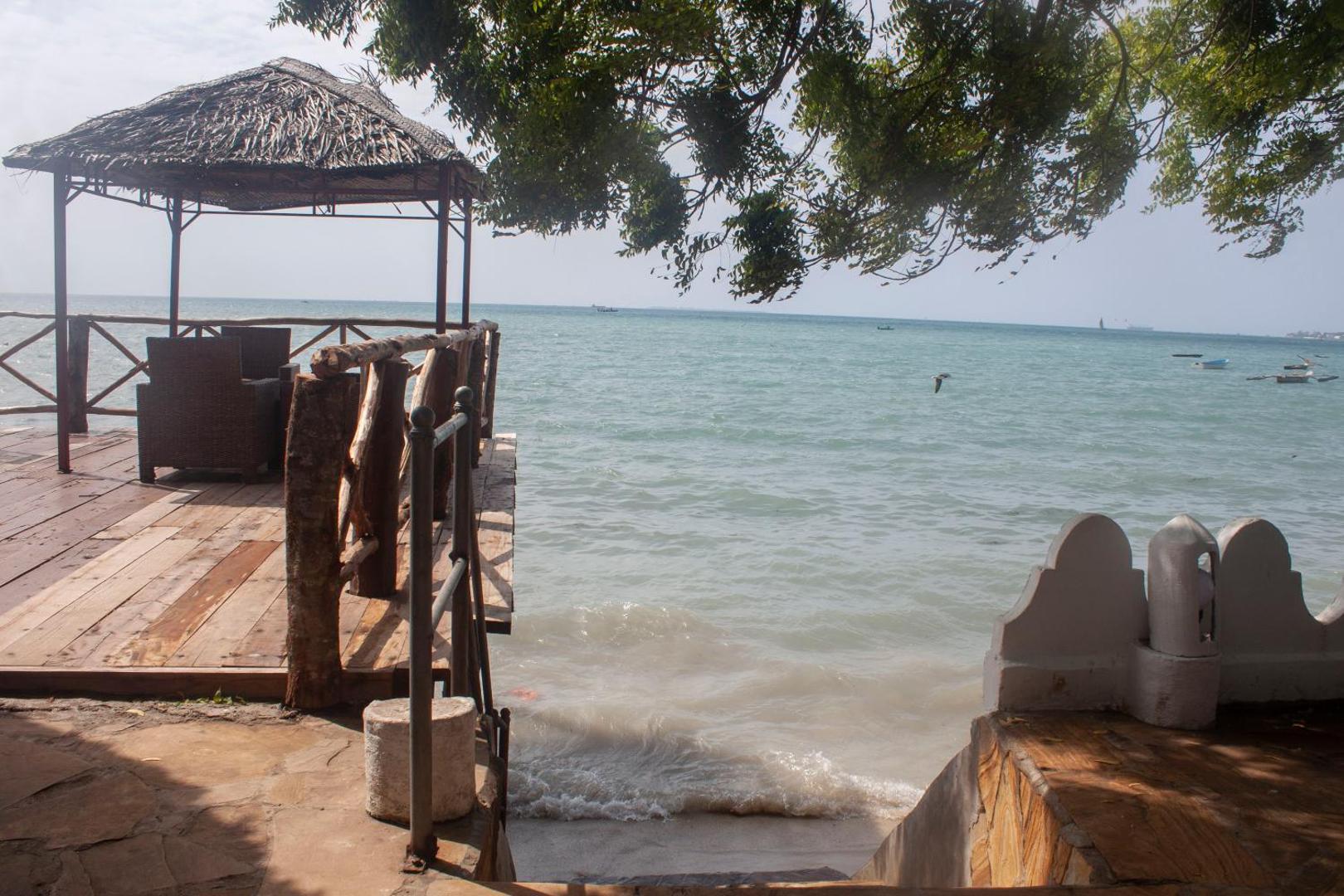Sea View Hotel Mazizini