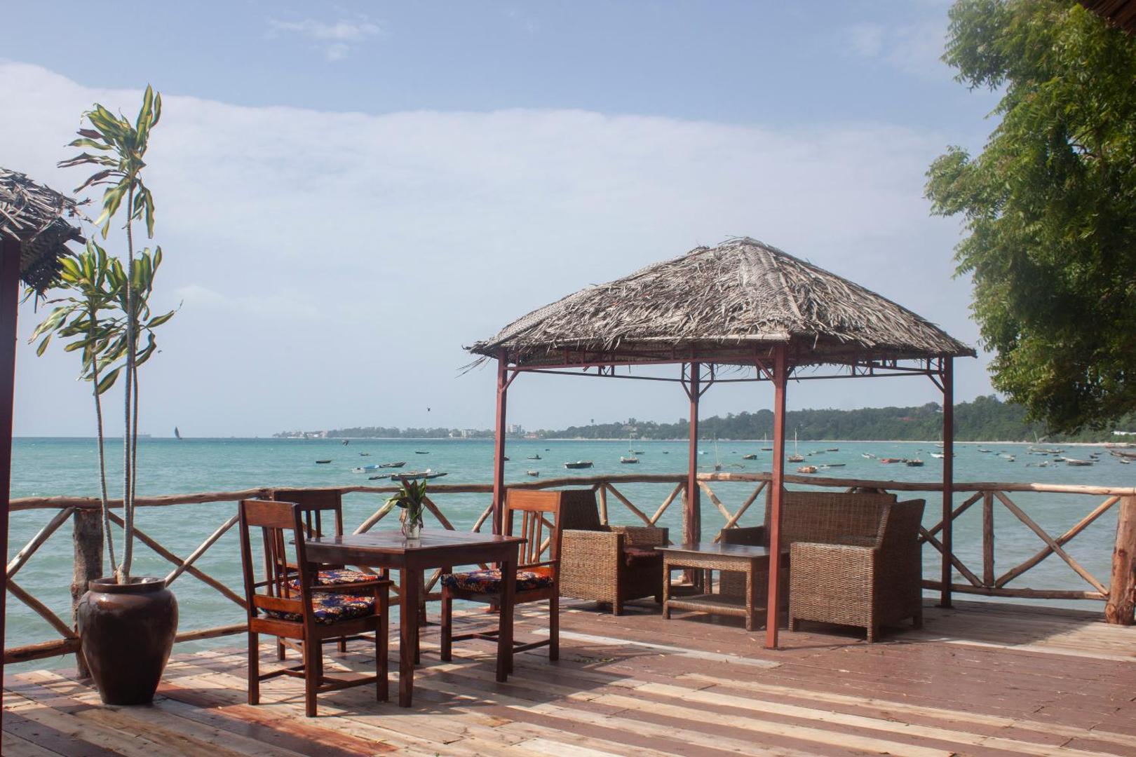 Sea View Hotel Mazizini