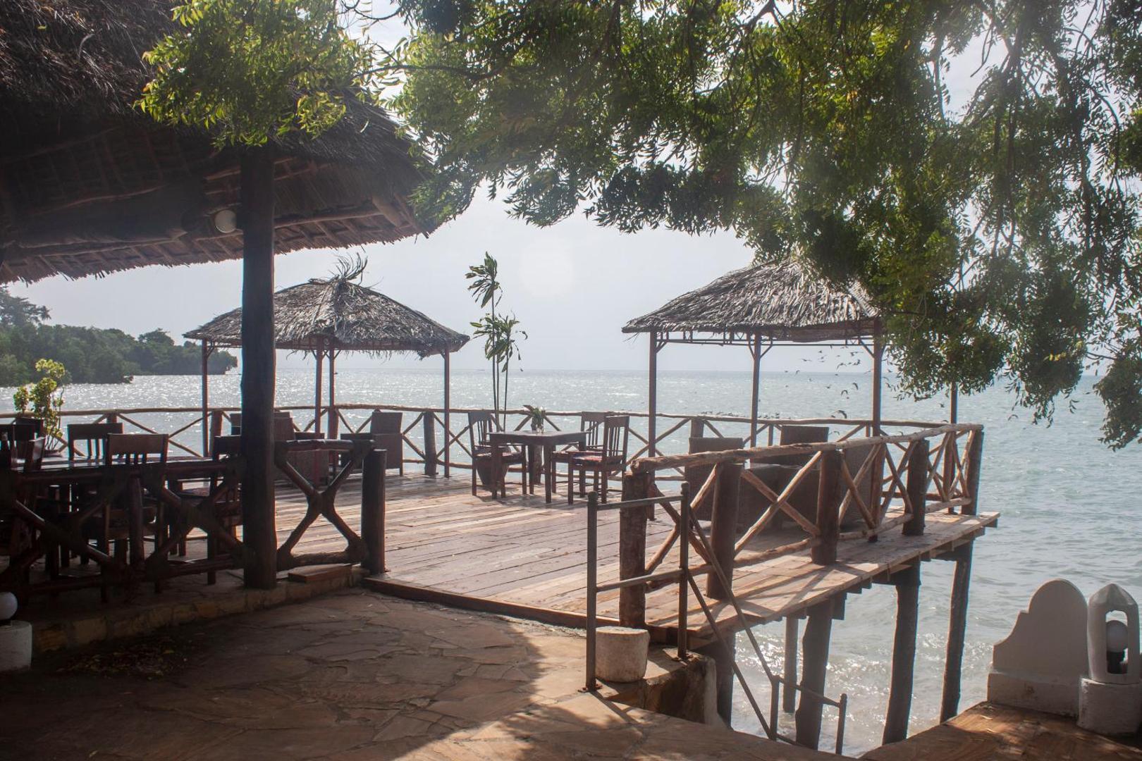 Sea View Hotel Mazizini