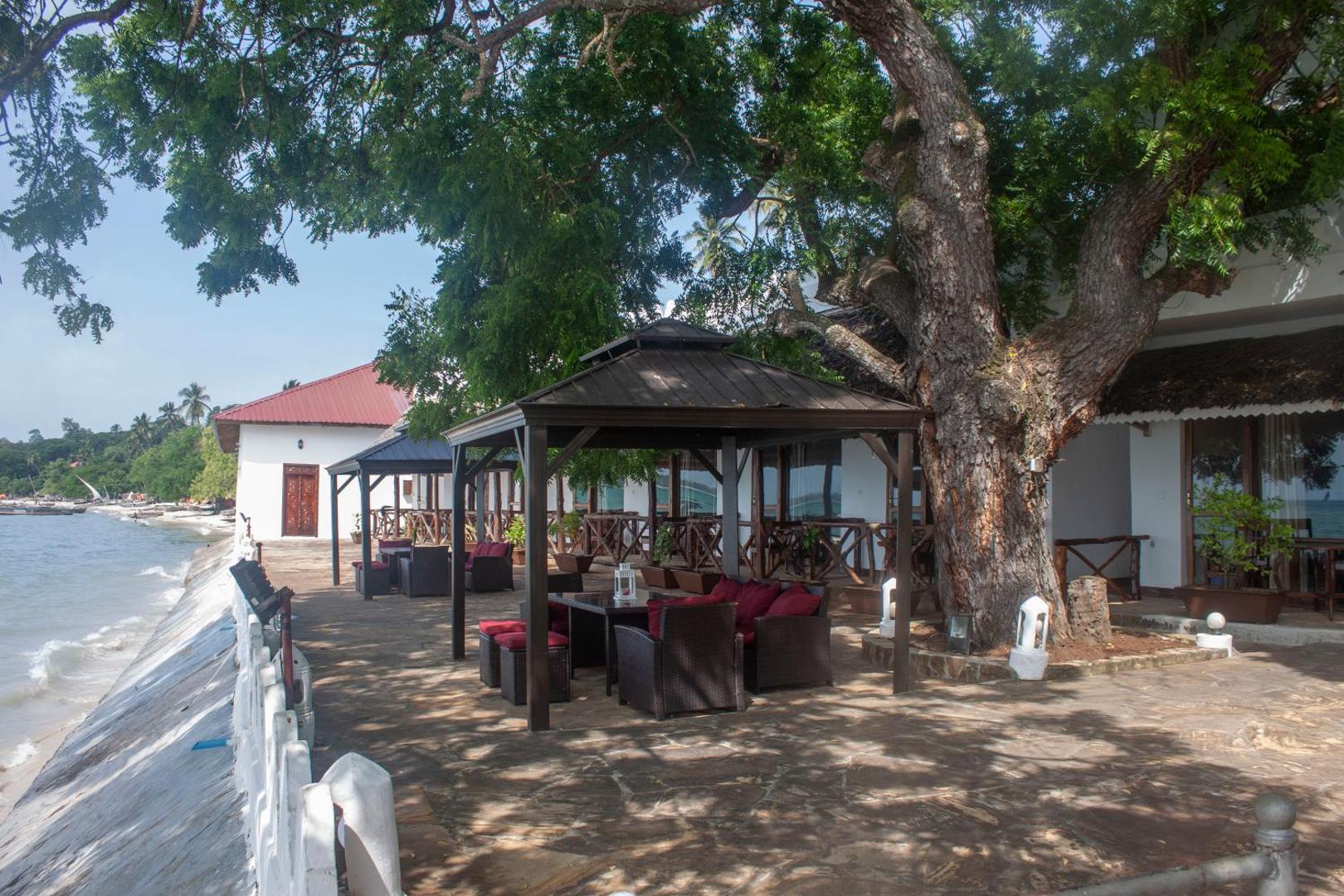 Sea View Hotel Mazizini