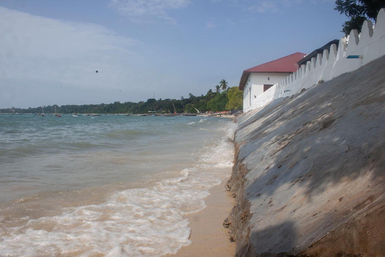 Sea View Hotel Mazizini