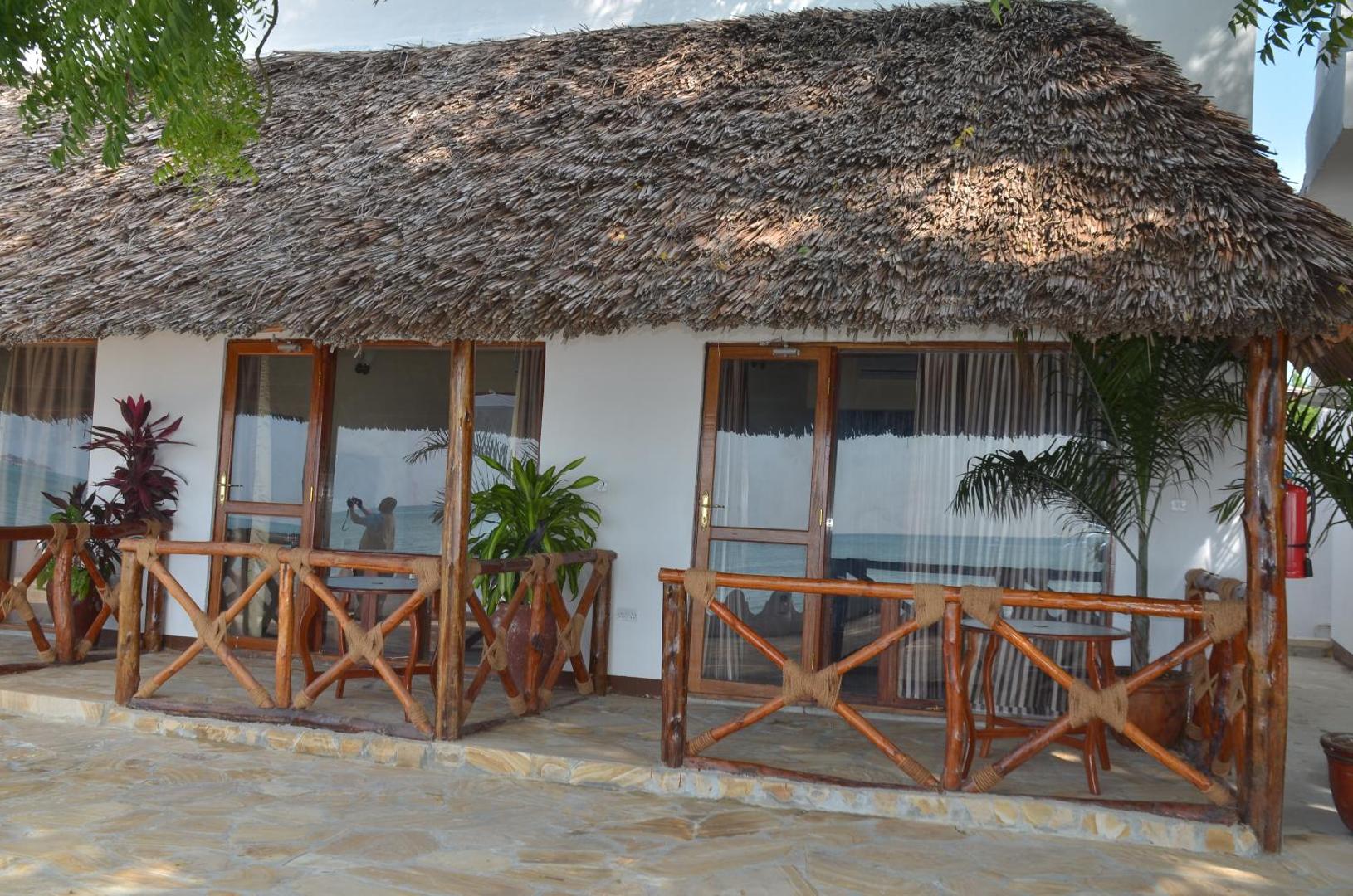 Sea View Hotel Mazizini