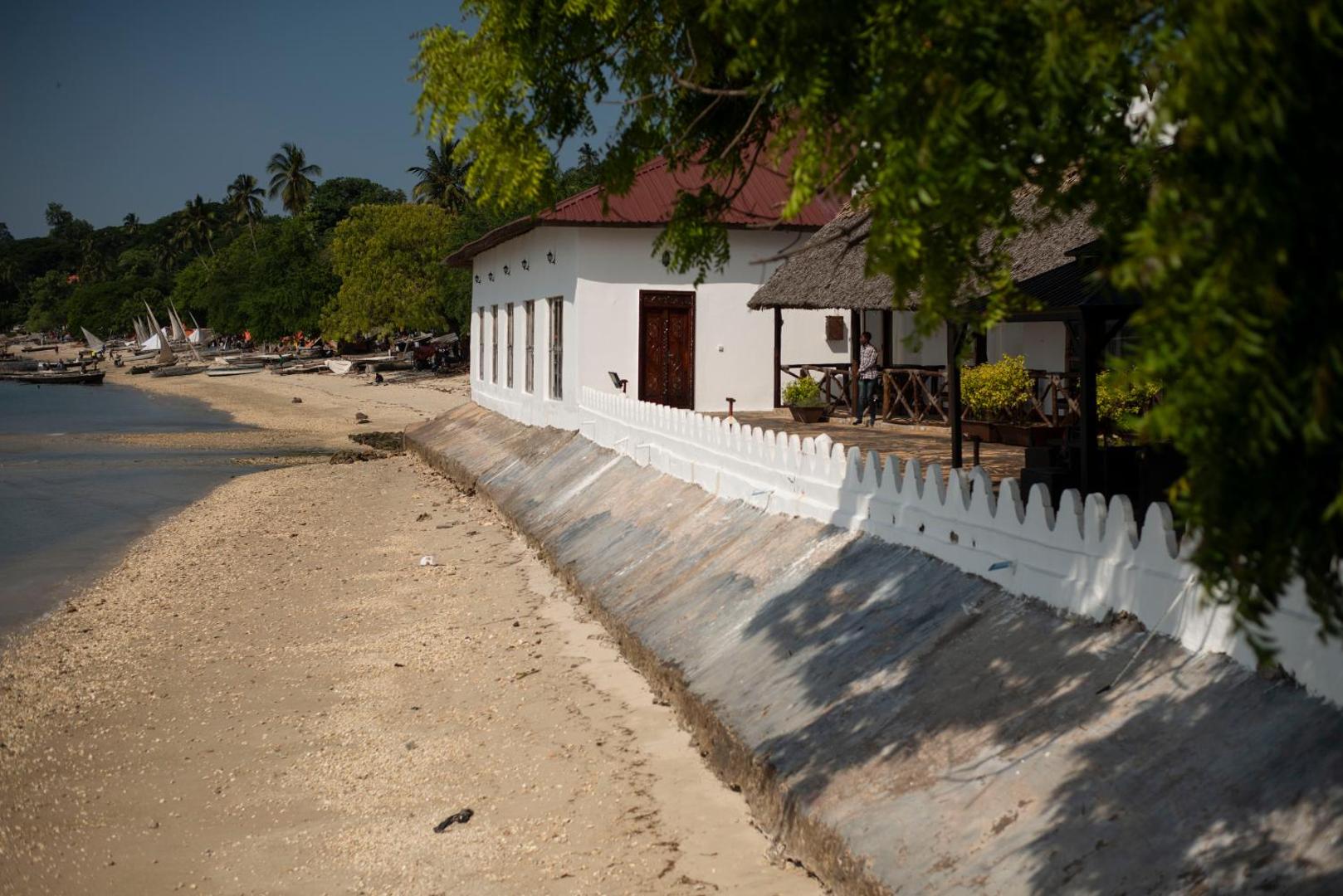 Sea View Hotel Mazizini