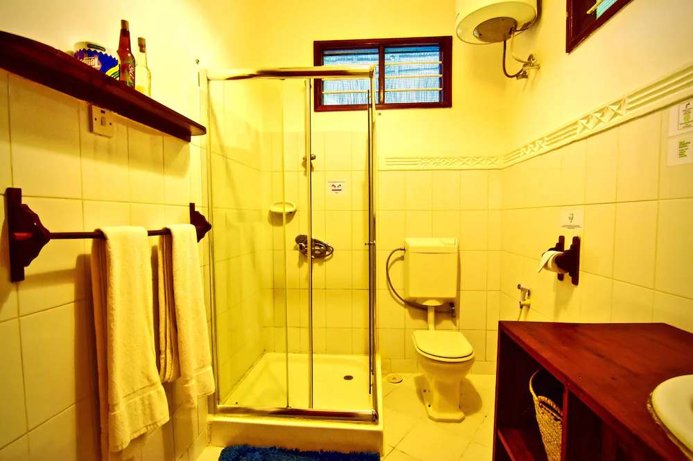 Mangrove Lodge