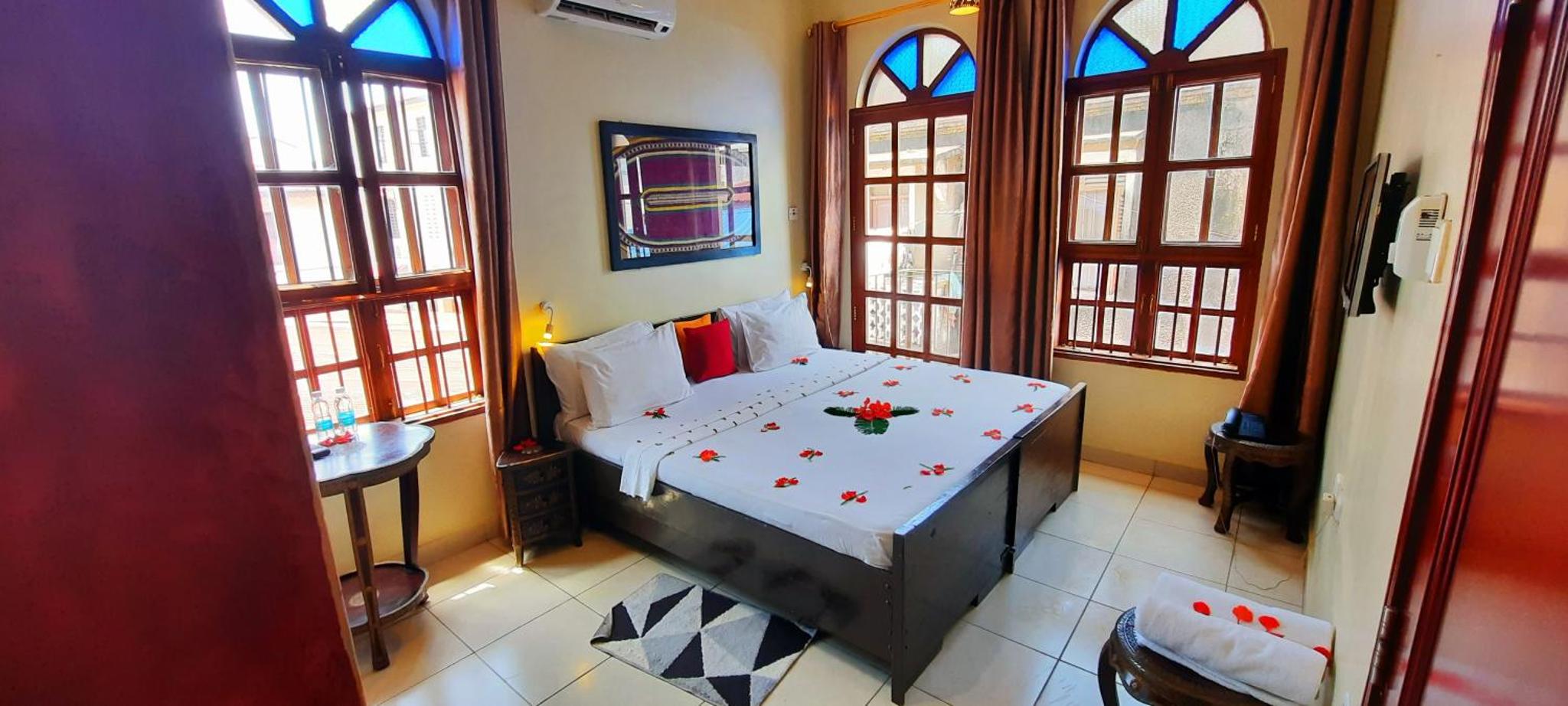 Rumaisa Hotel