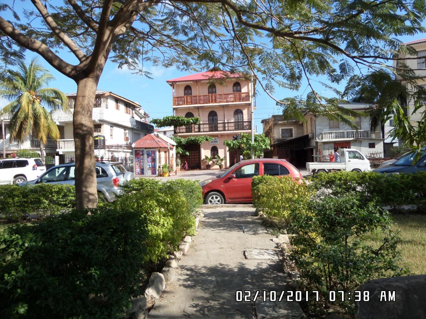 Rumaisa Hotel