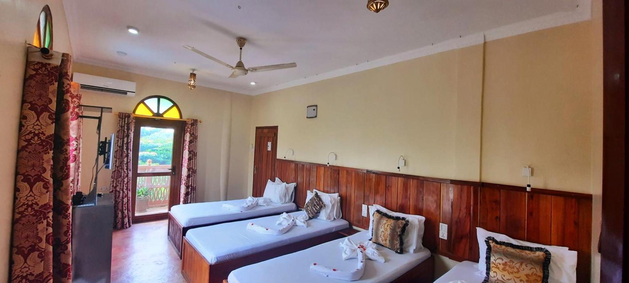 Rumaisa Hotel