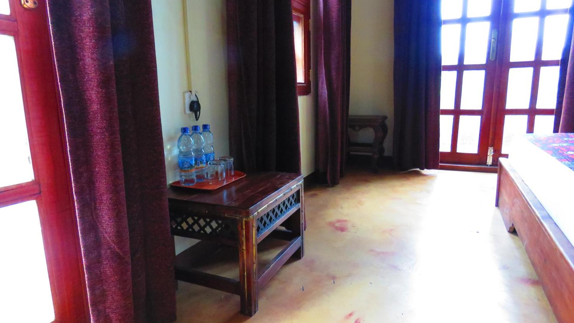 Rumaisa Hotel