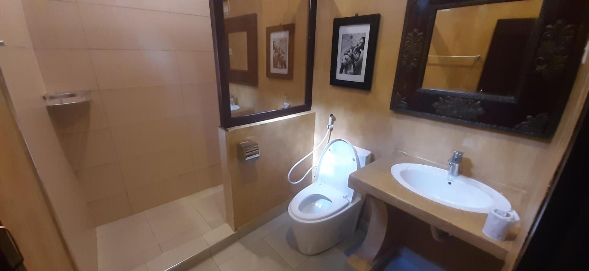Rumaisa Hotel