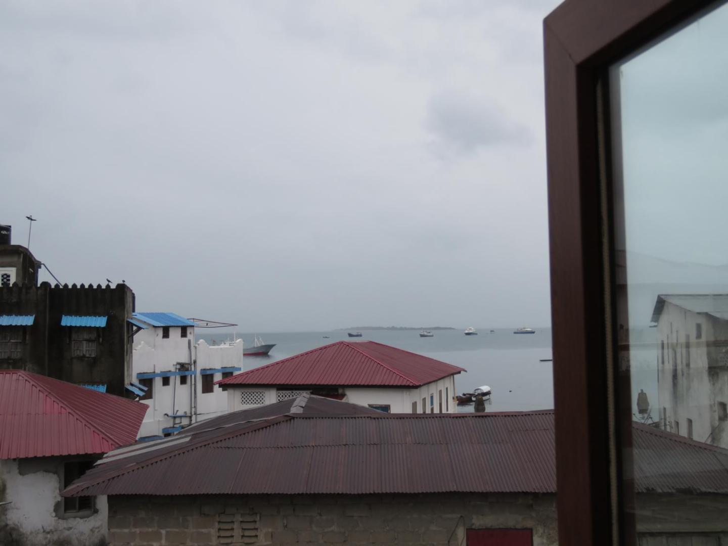 Rumaisa Hotel