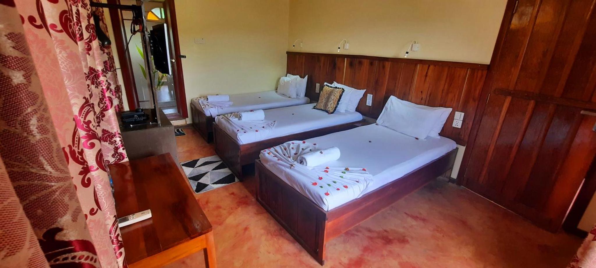 Rumaisa Hotel