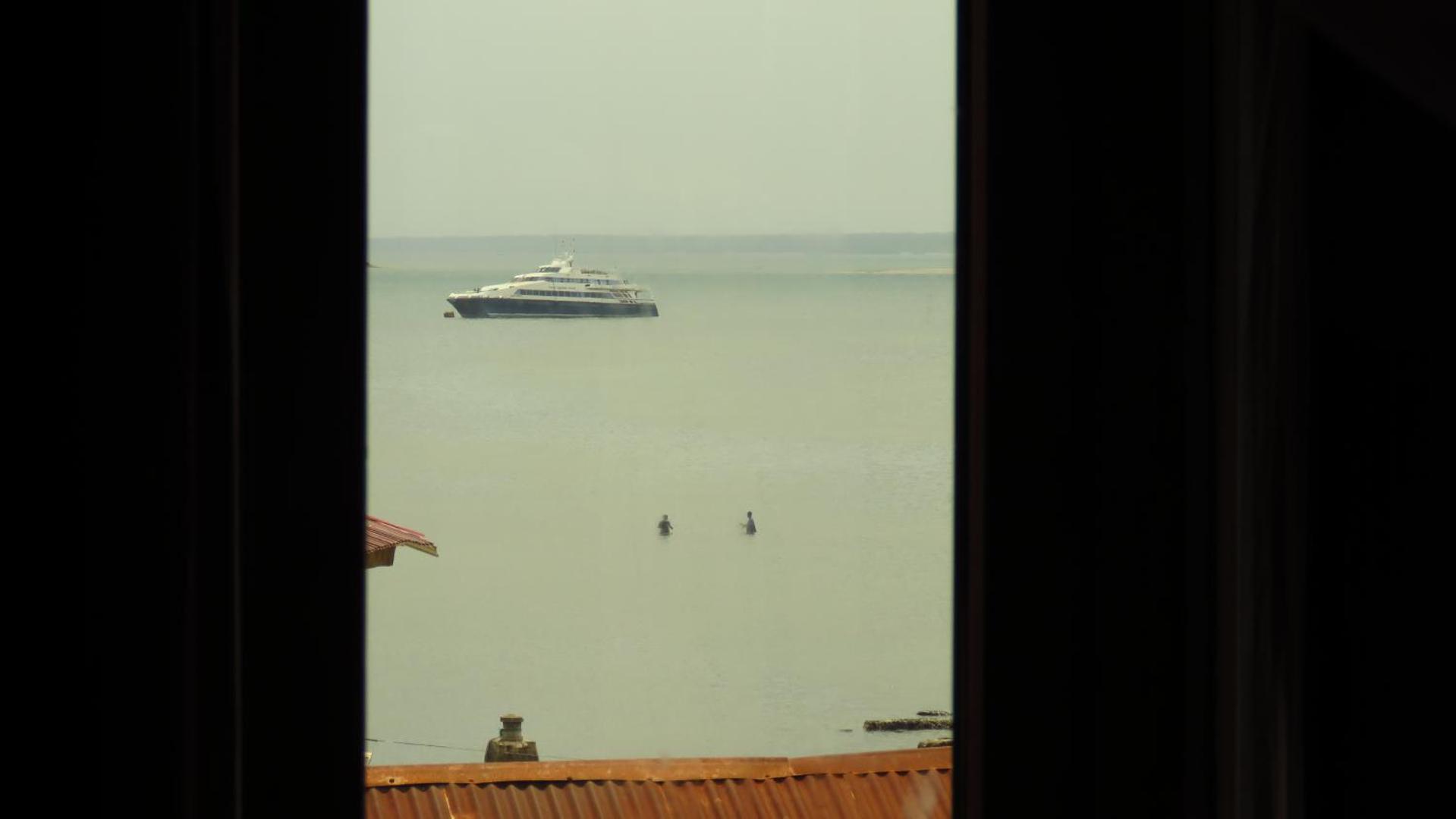 Rumaisa Hotel
