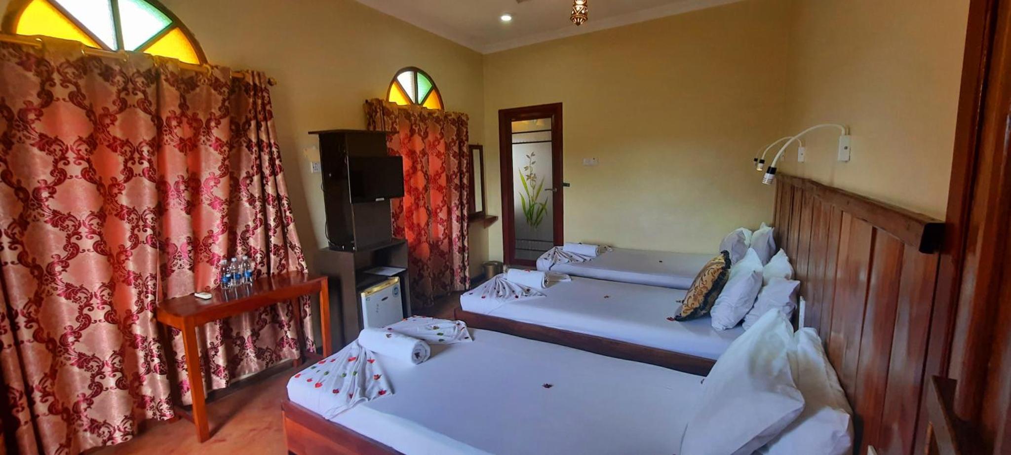 Rumaisa Hotel