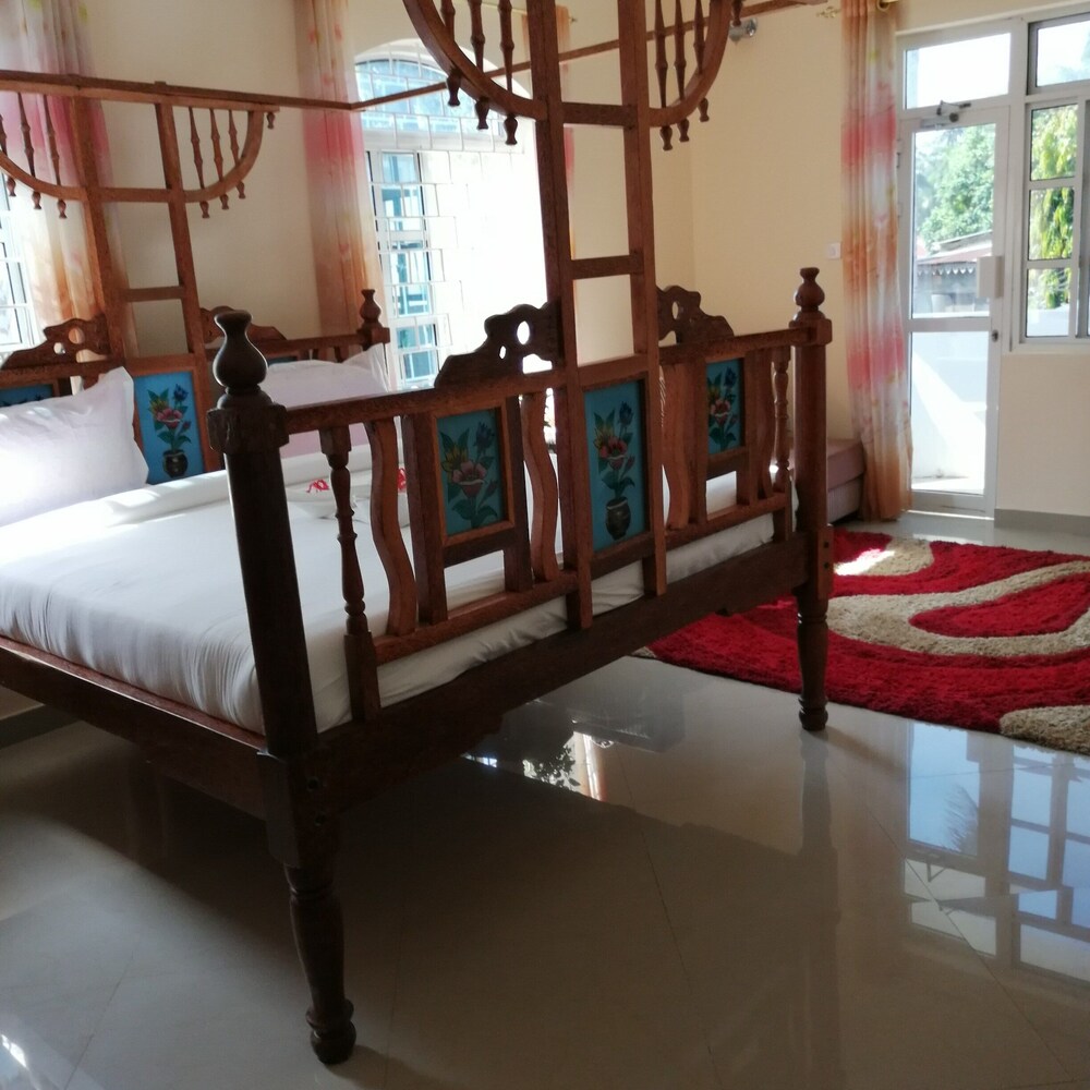 Salhiya Lodge - Hostel