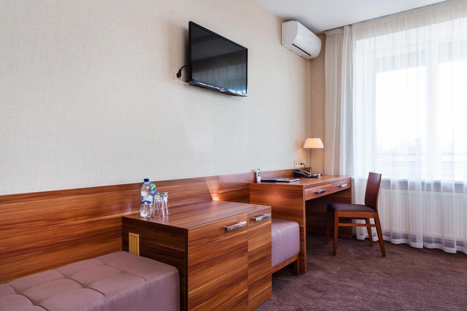 Zagrava Hotel