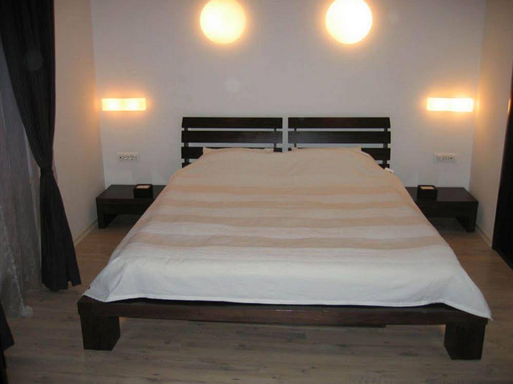 Club City Center Apartments
