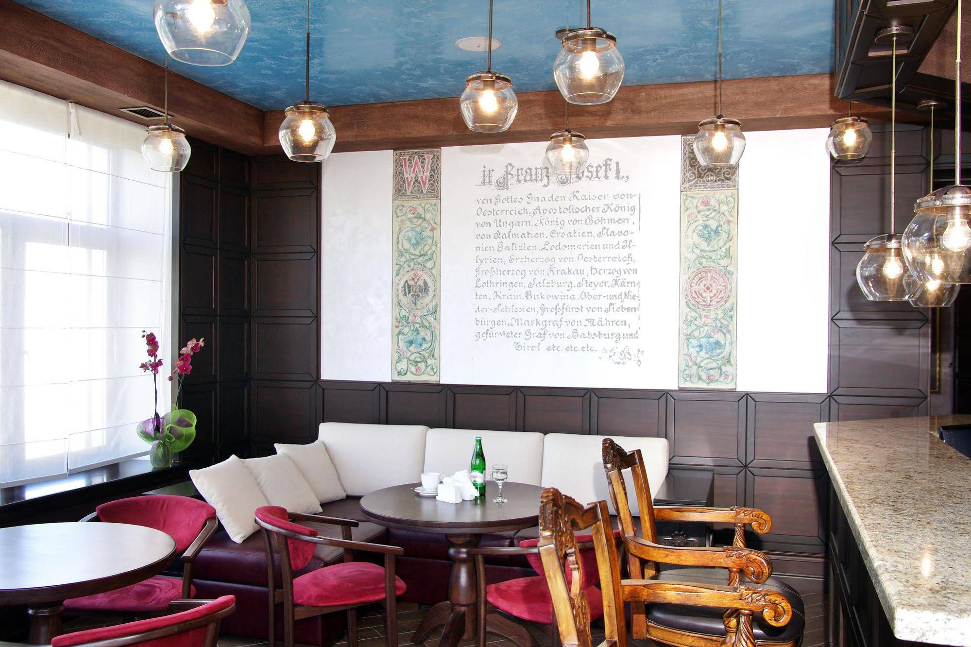 Fontush Boutique Hotel