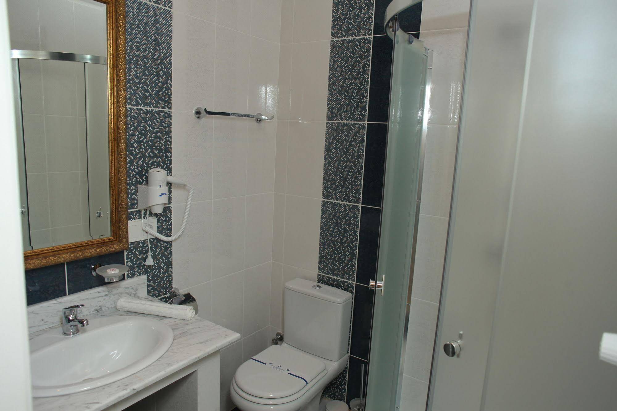 Fontush Boutique Hotel