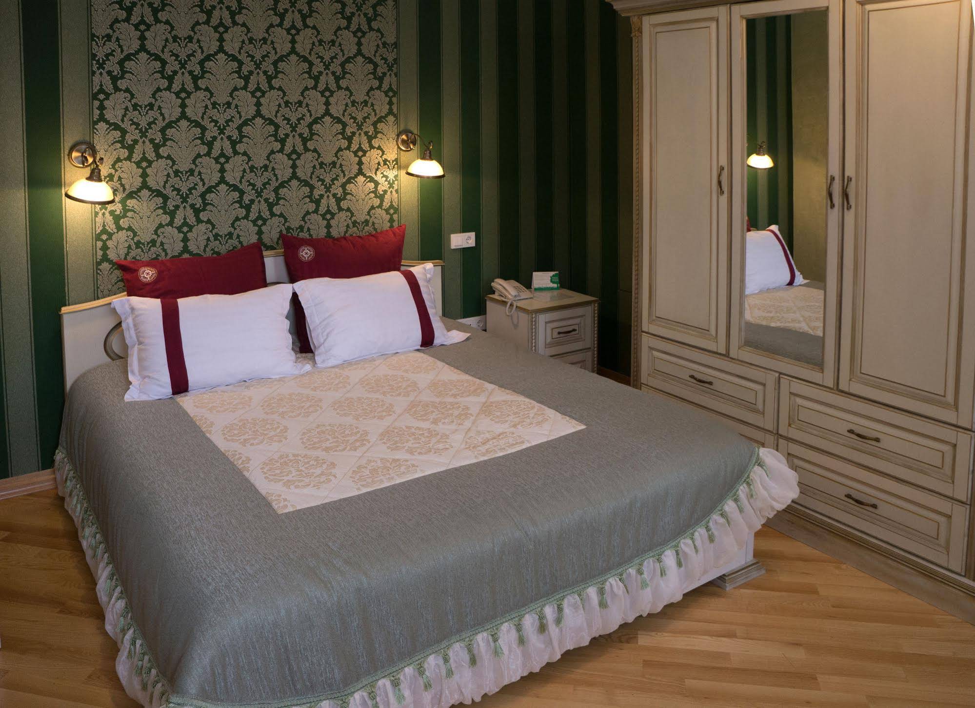Fontush Boutique Hotel