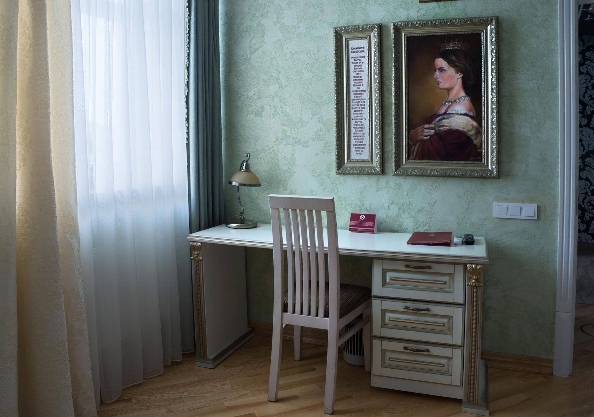 Fontush Boutique Hotel