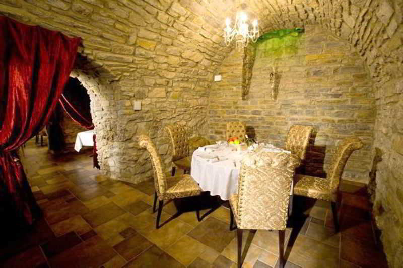 Reikartz Kamianets-Podilsky