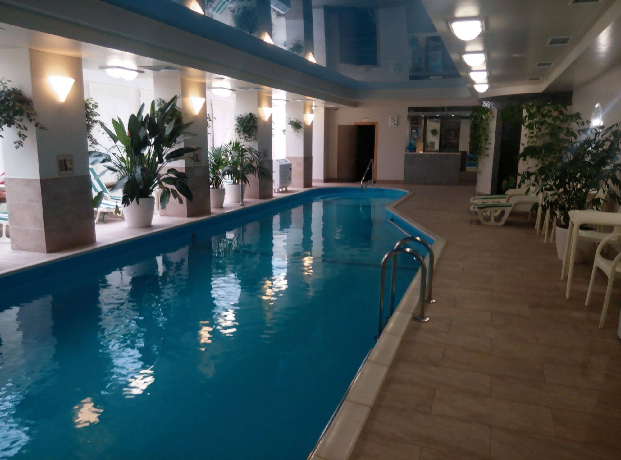 Mercury Hotel
