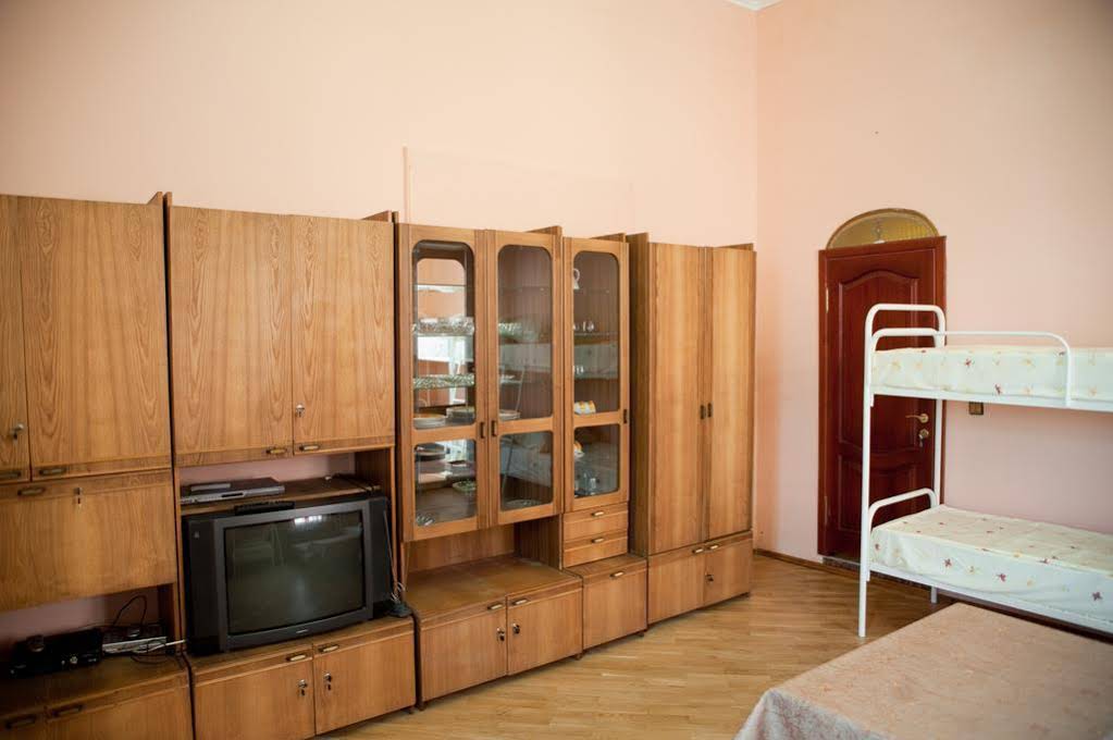 Apple Hostel