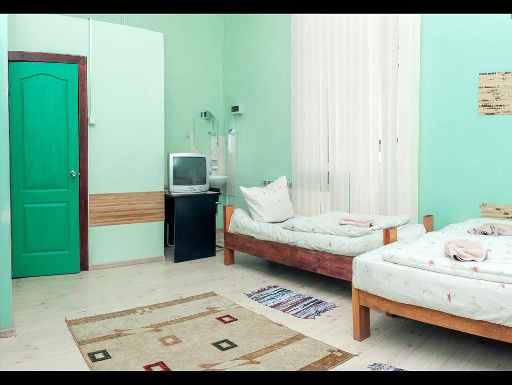 Apple Hostel