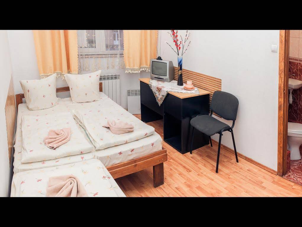 Apple Hostel