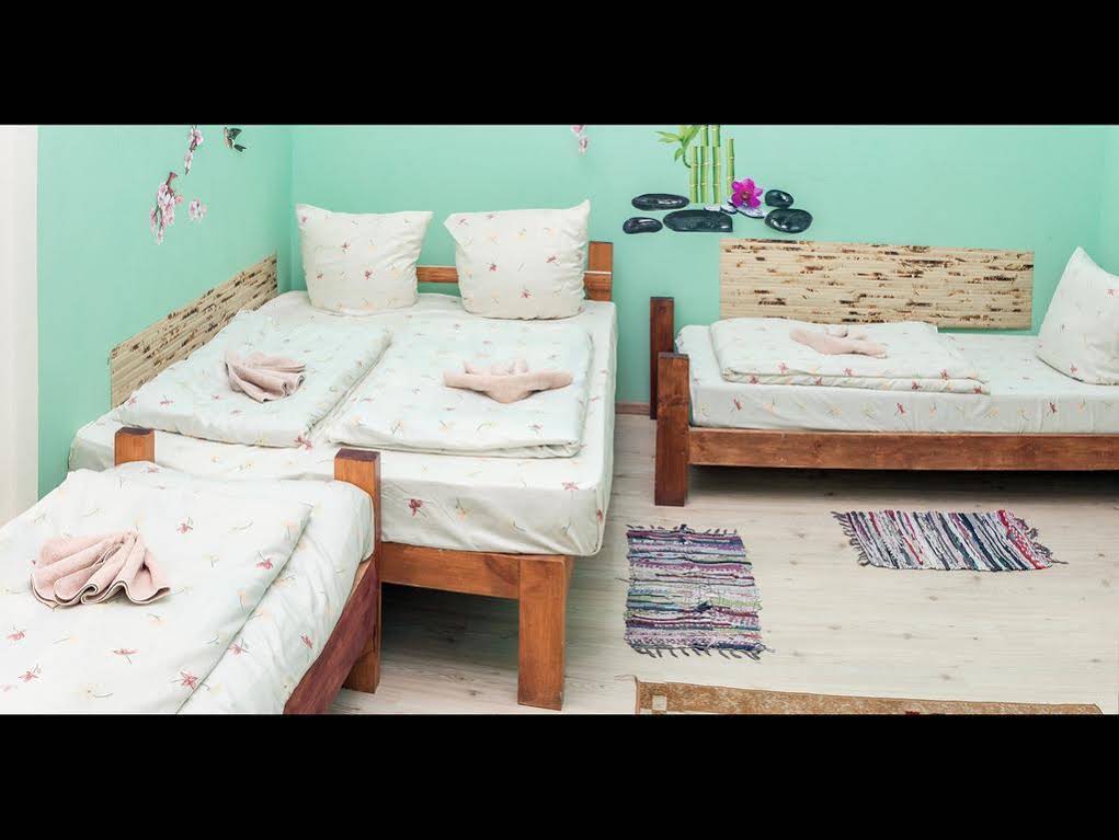 Apple Hostel