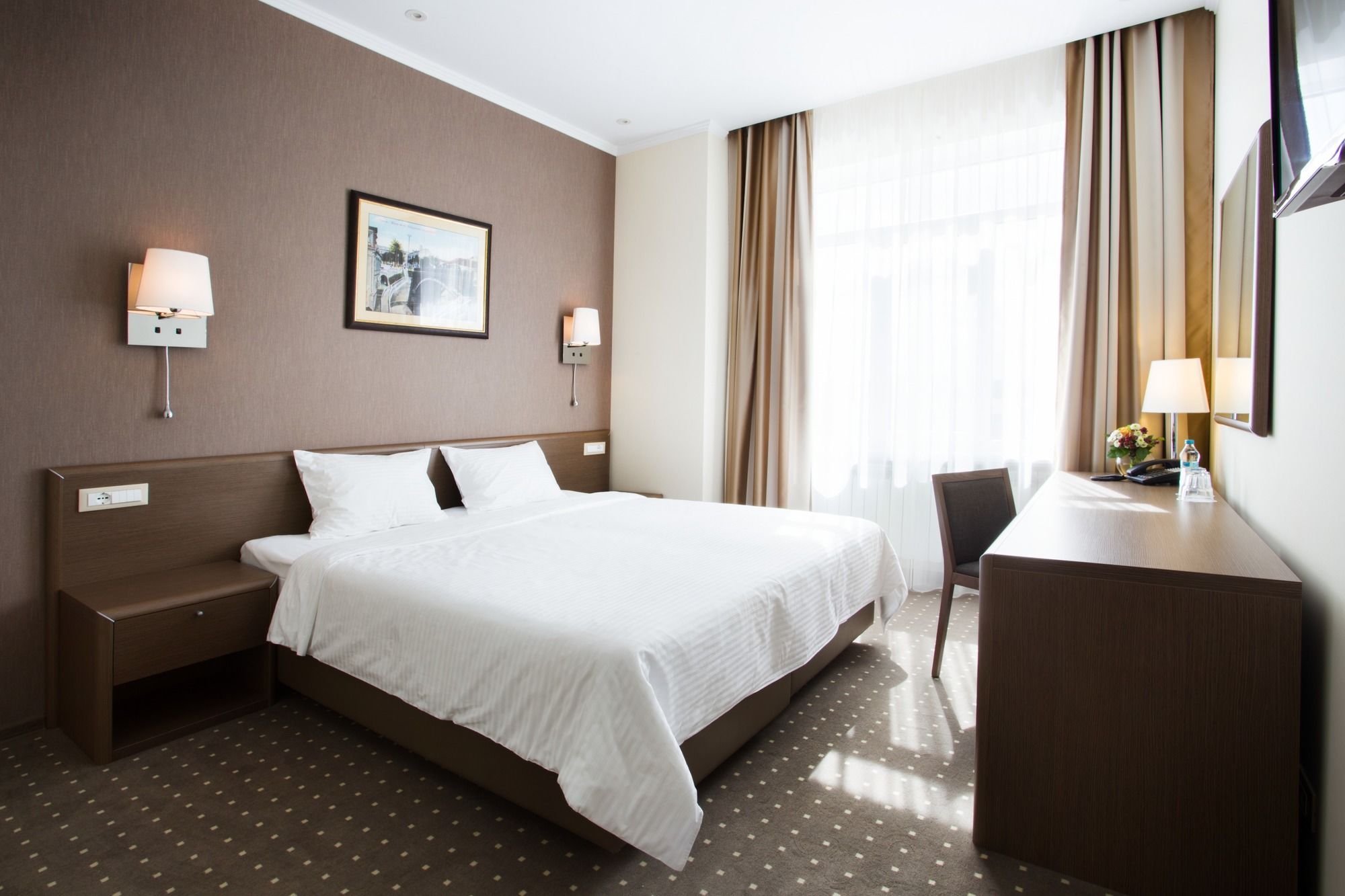 Alexandrovskiy Hotel