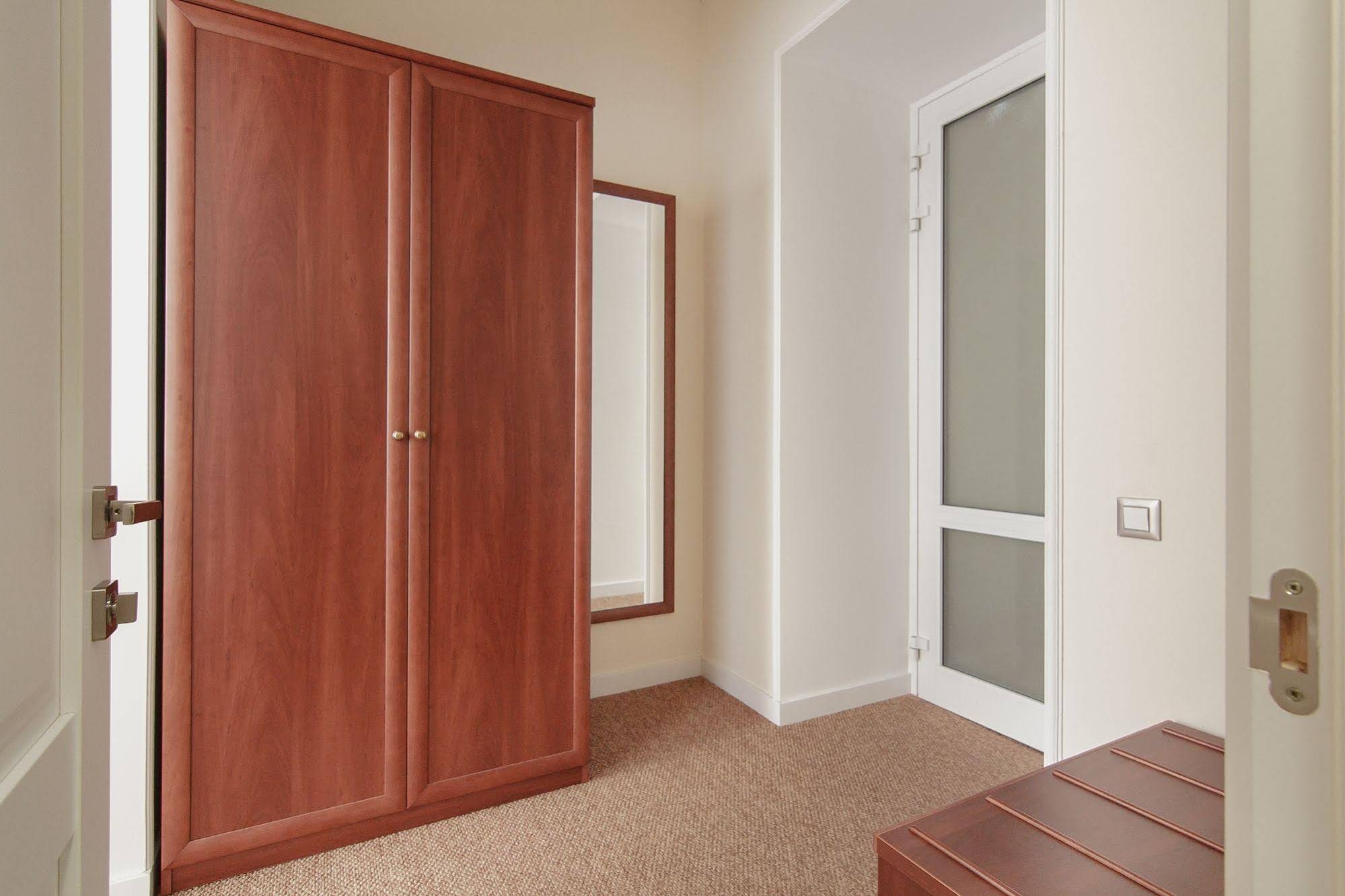 Hotel Consul
