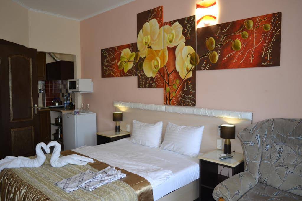 Shellman Apart Hotel