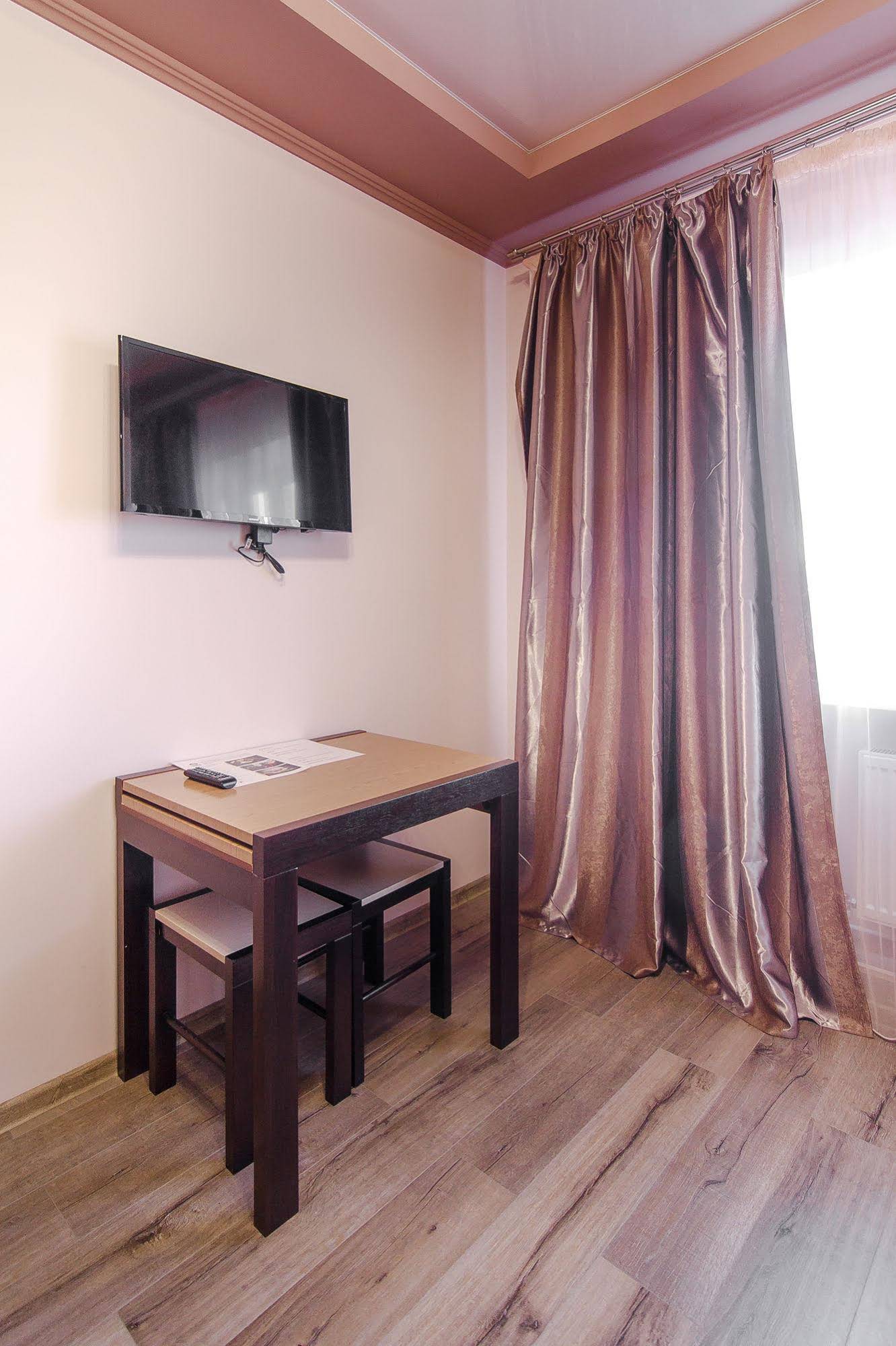 Art Suites Underpub