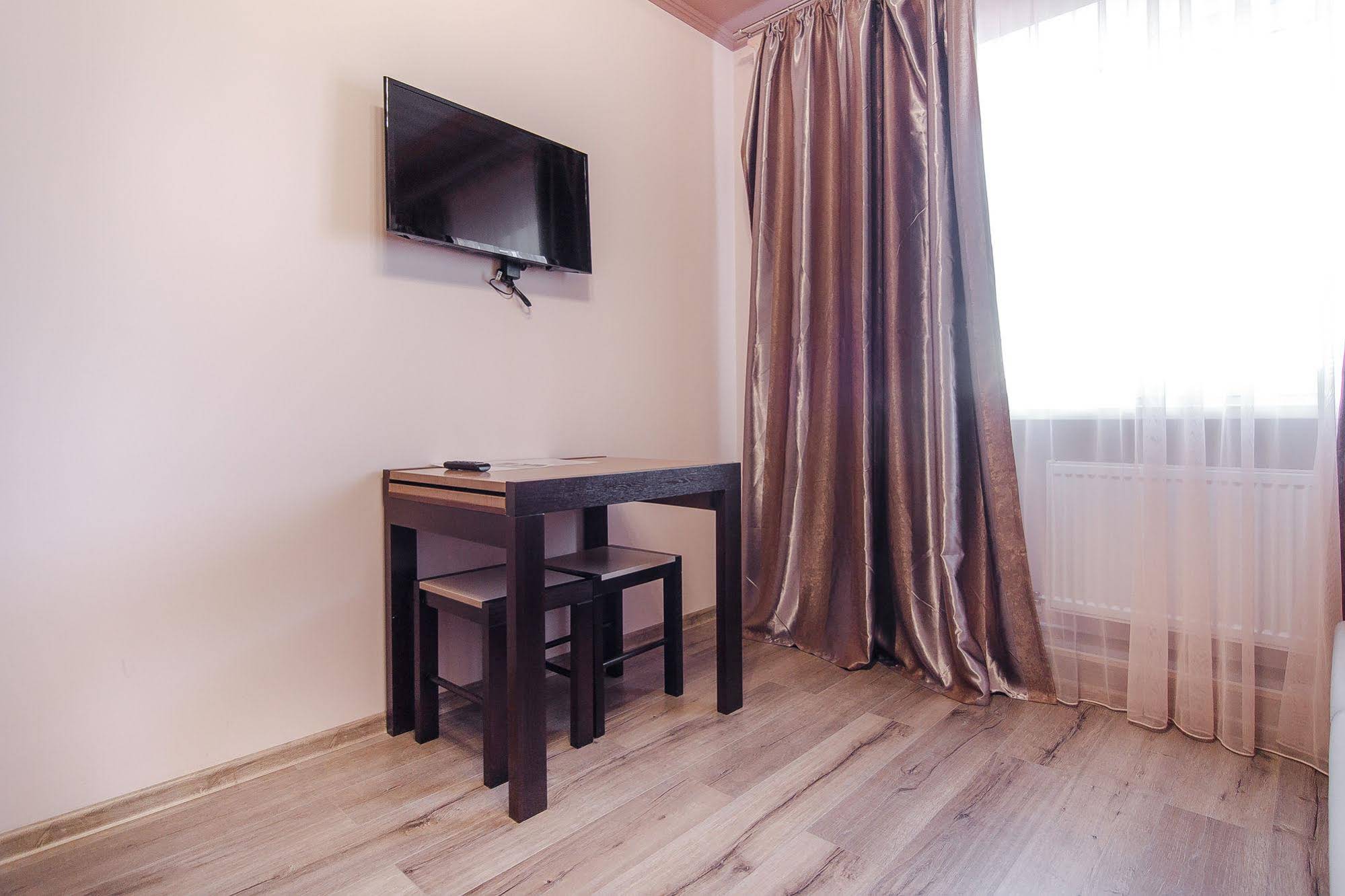 Art Suites Underpub