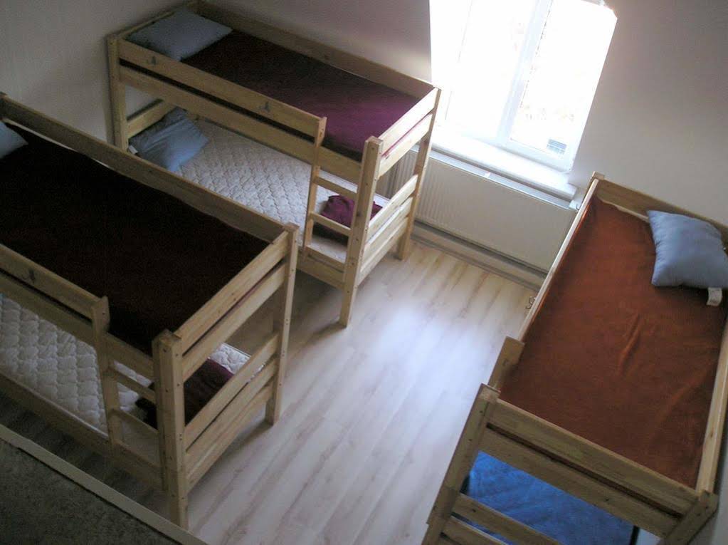 Uyut Hostel