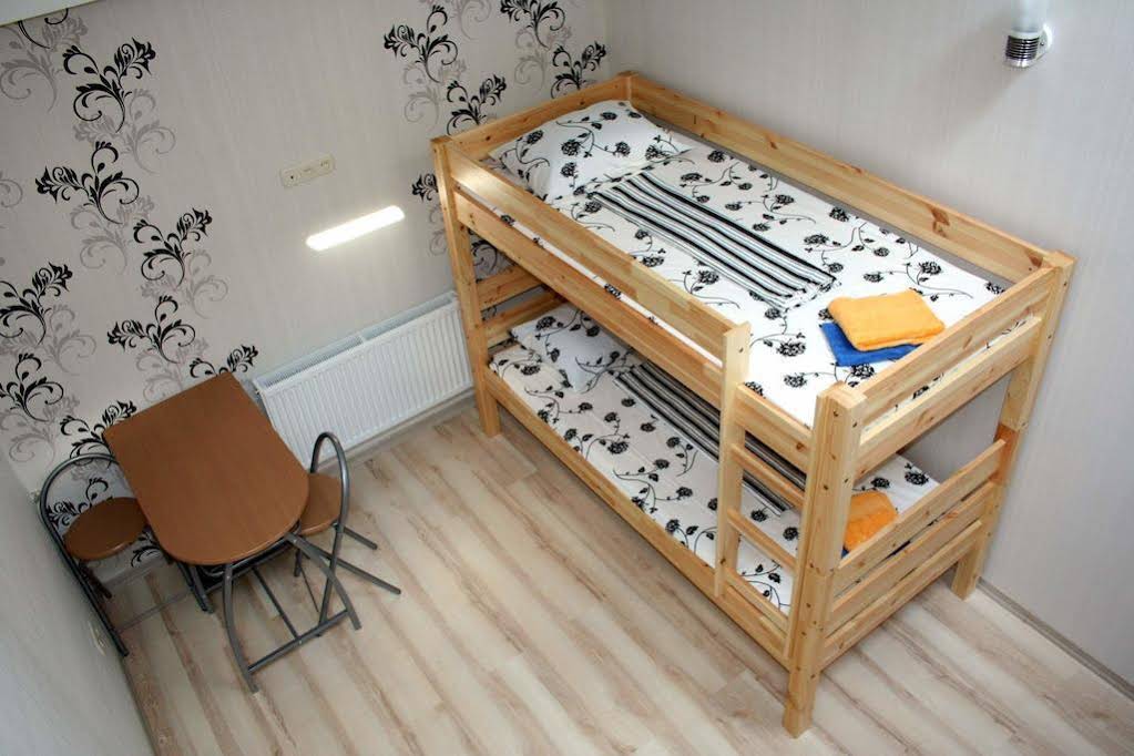 Uyut Hostel